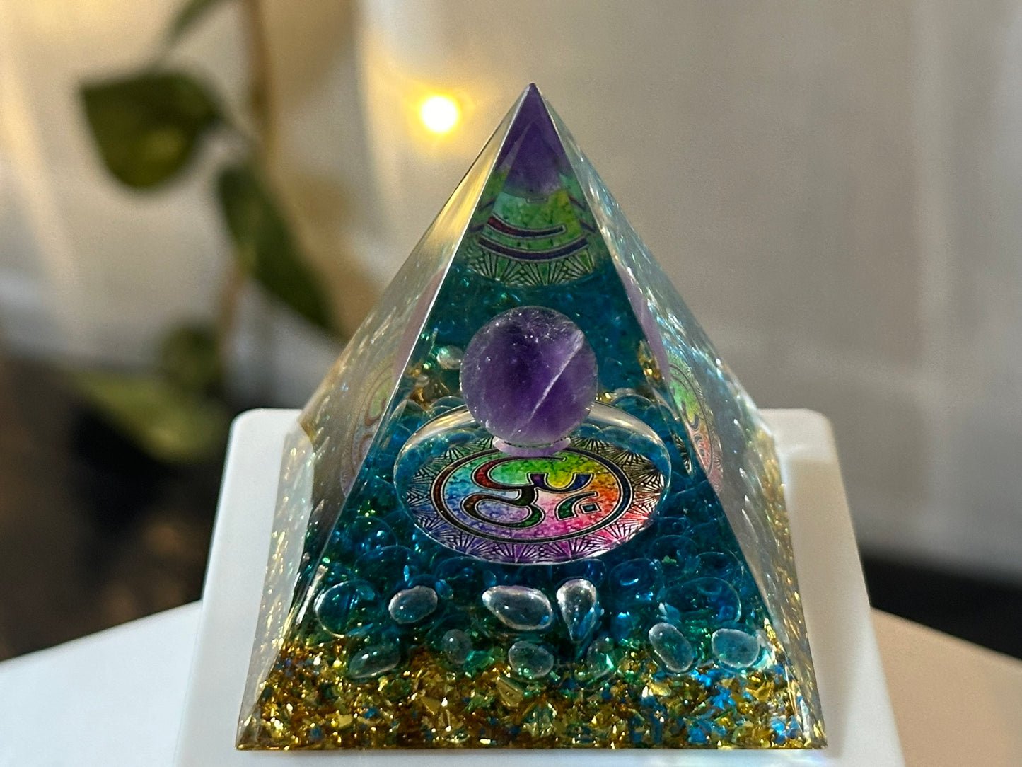 Amethyst Crown Chakra Pyramid