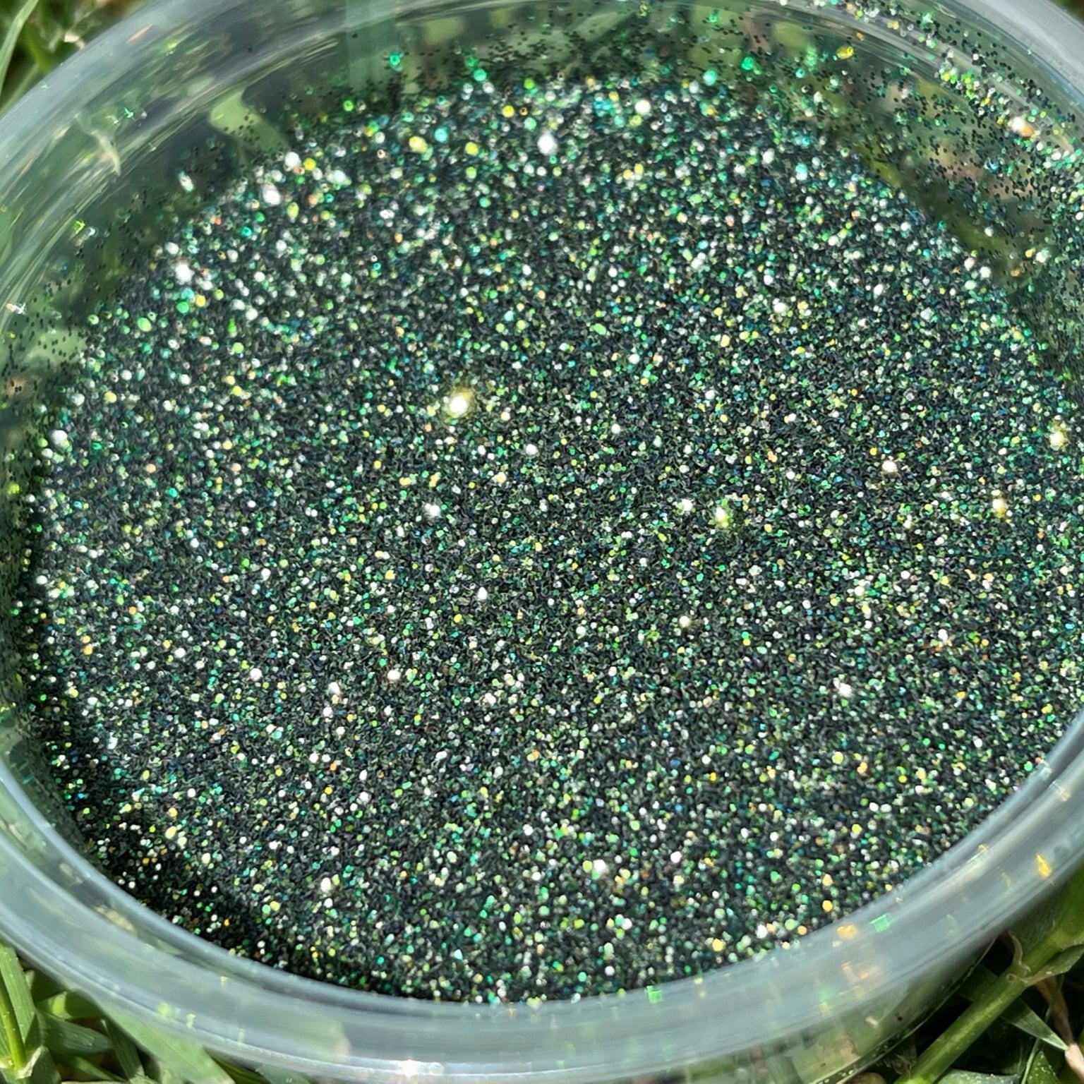 dark green glitter 3