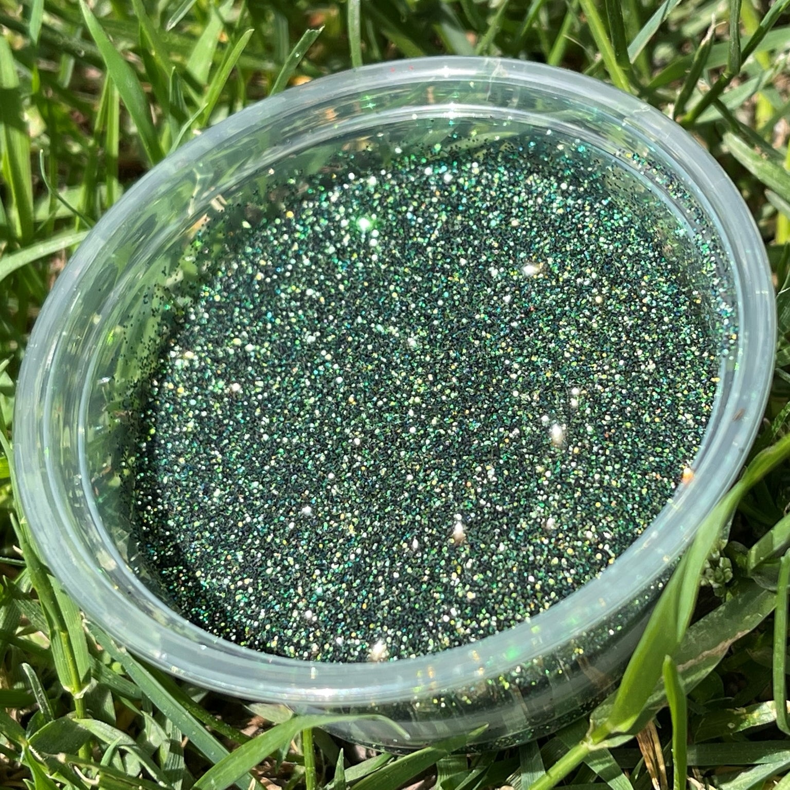 dark green glitter 4